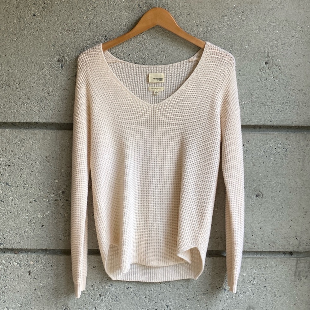 Wilfred Free Vneck Knit Sweater 100% wool